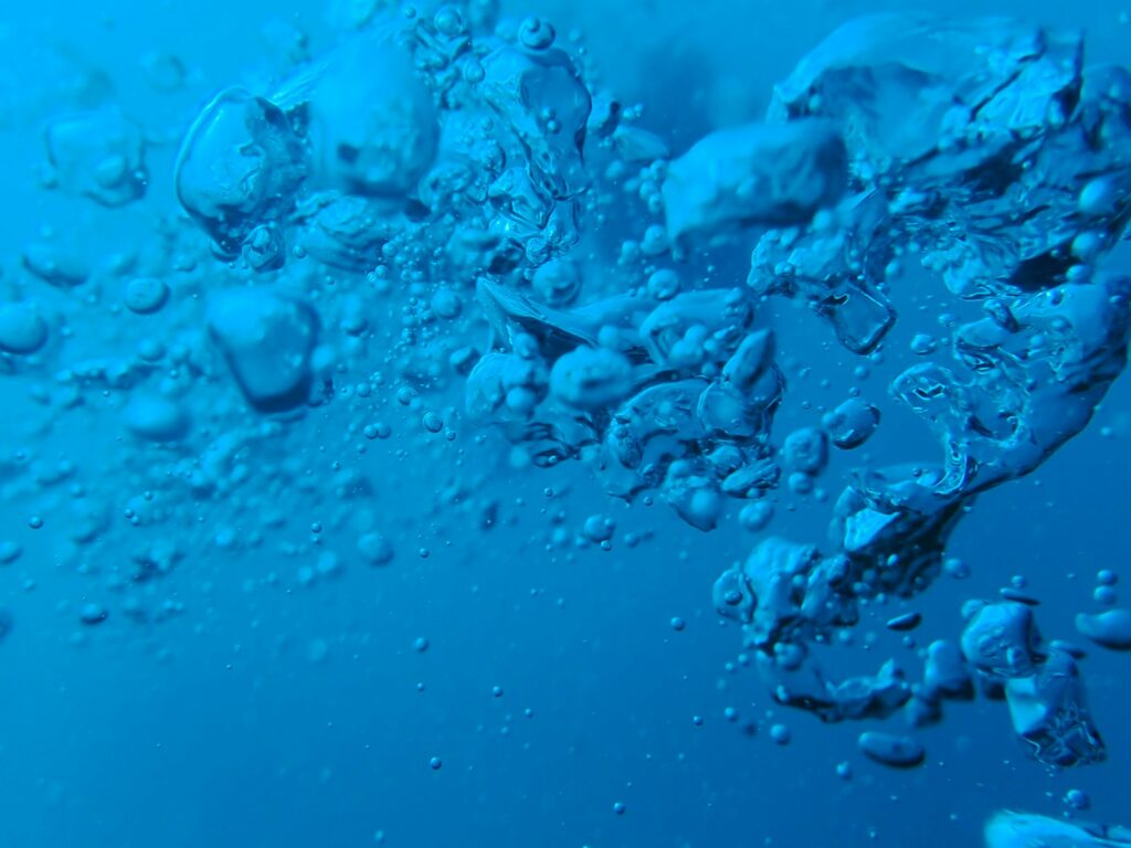 Ocean bed oxygen production changes understanding of marine environments
