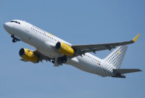 Vueling cuts CO2 emissions by 9.5%, quadruples SAF use