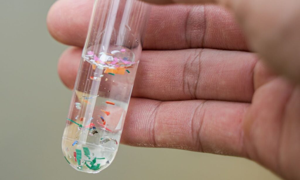 This plastic will self-destruct on command