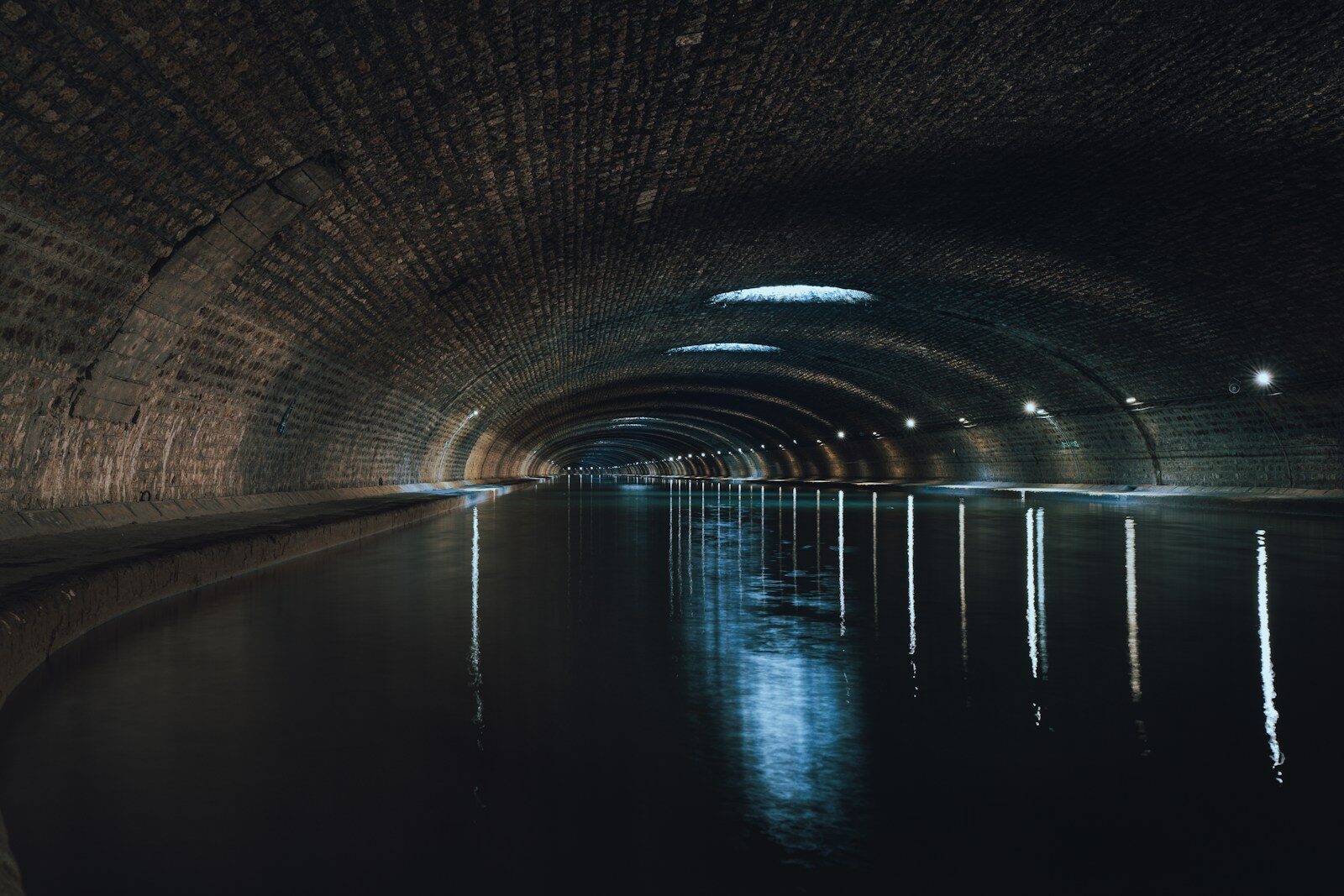 Are microplastics turning sewers into methane hotspots?